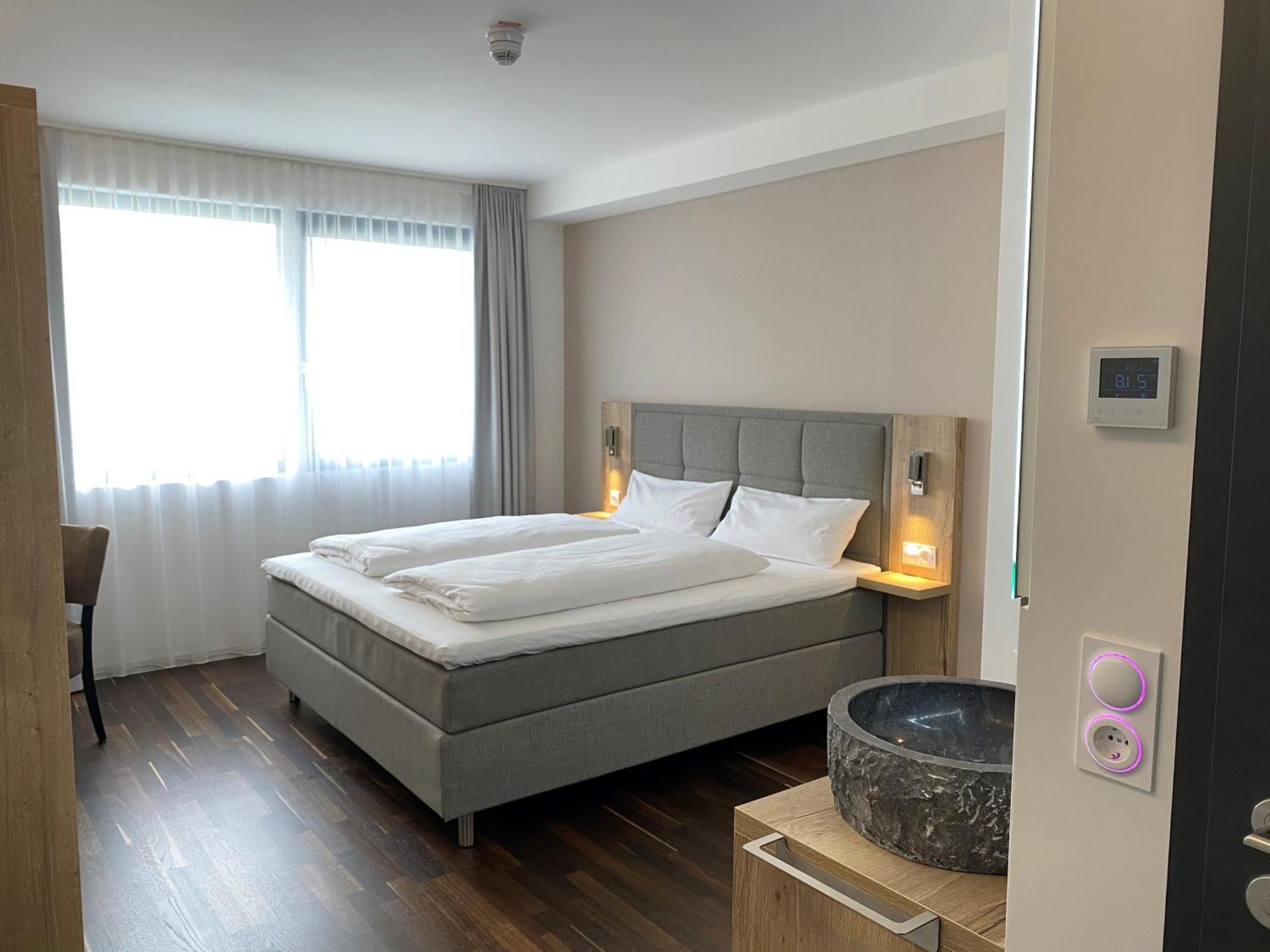 Hotel B4 Limburg an der Lahn Zimmer foto